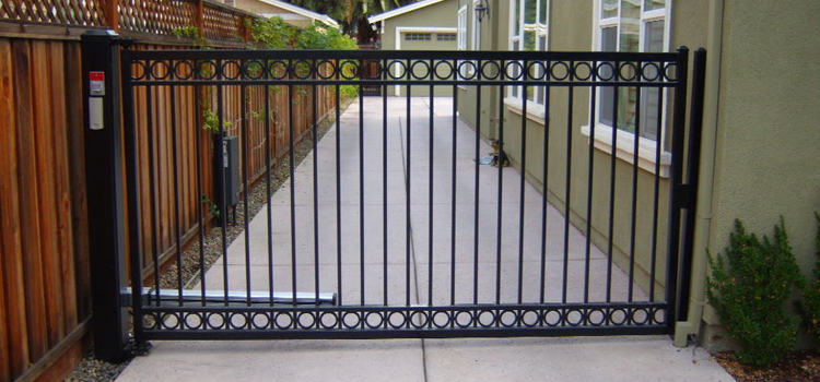 Swing Gate Repair Oak Park